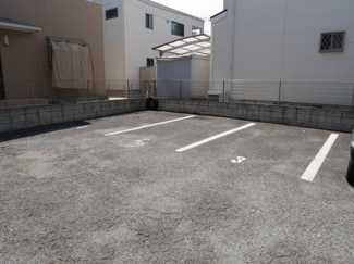 【駐車場】 | 渡辺ビルの駐車場