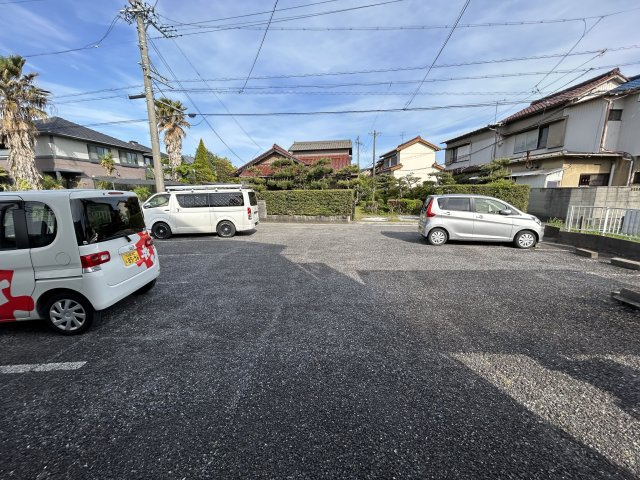 マリーンシェル新舞子の駐車場