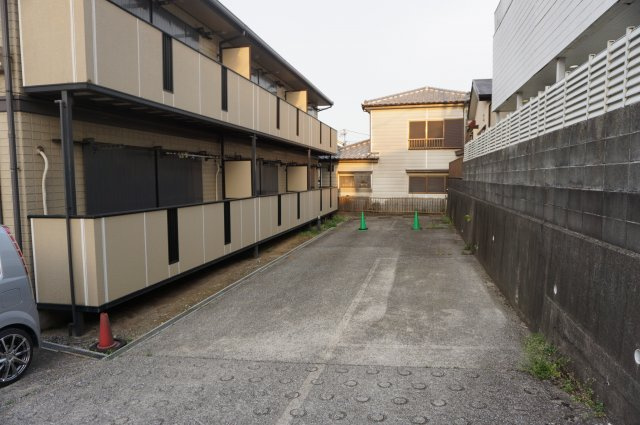 MONUMENT G　の駐車場|MONUMENT G　駐車場