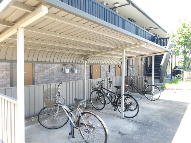 アヴァンス翼のその他共用部分|自転車置き場