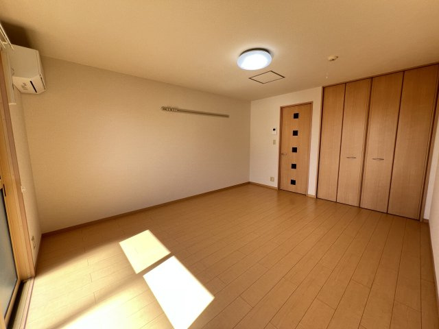アヴァンス翼の収納
