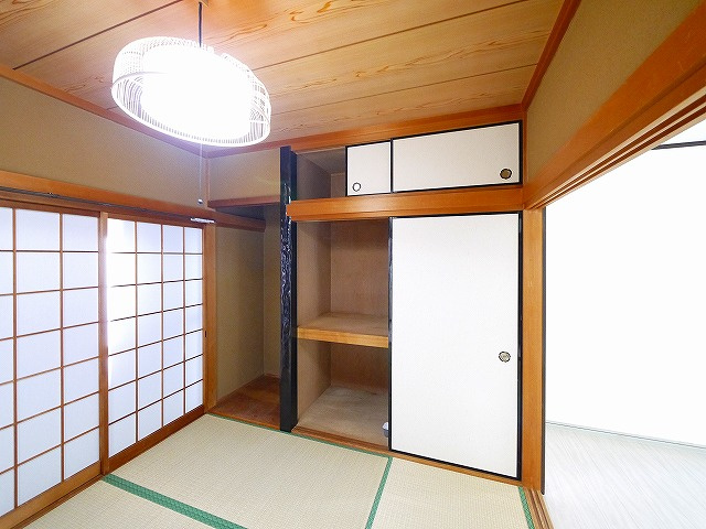 あやめ池北３丁目戸建の和室