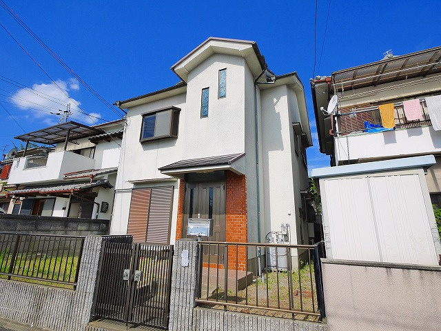 あやめ池北３丁目戸建の外観