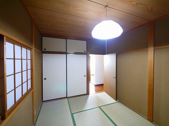 あやめ池北３丁目戸建の和室