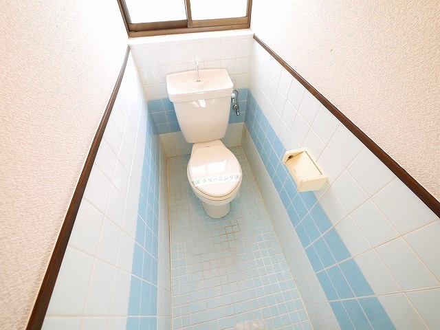 あやめ池北３丁目戸建のトイレ