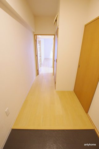 大阪市淀川区東三国２丁目の賃貸マンションの内装