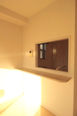 【居間・リビング】 | 栗林第7ビル