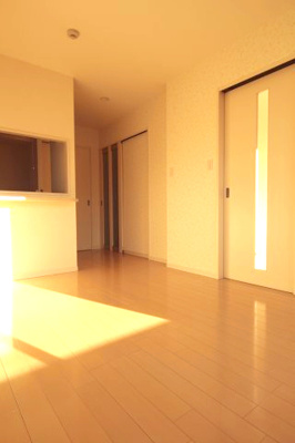 【居間・リビング】 | 栗林第7ビル