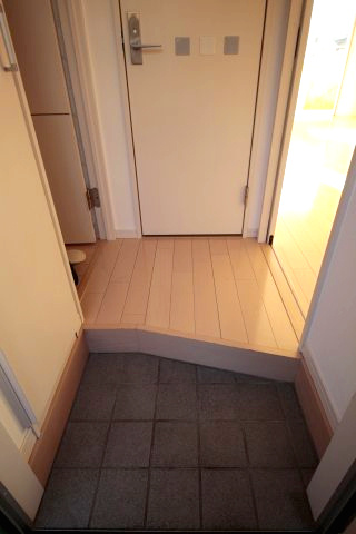 【玄関】 | 栗林第7ビル