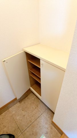 OASIS　SATONAKA　Aの収納