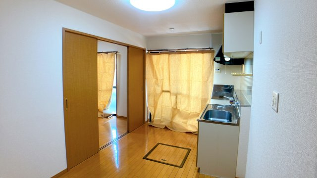OASIS　SATONAKA　Aの居間・リビング