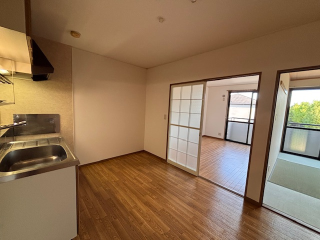 パークヒルズ春日丘の居間・リビング