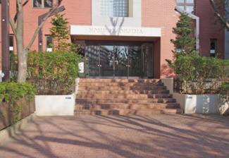 【エントランス】