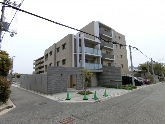 ディアエスタミオ垂水五色山の外観|五色山古墳の近くにたたずむお洒落なマンション