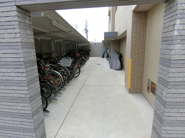ディアエスタミオ垂水五色山のその他共用部分|駐輪スペース