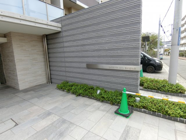 ディアエスタミオ垂水五色山のエントランス