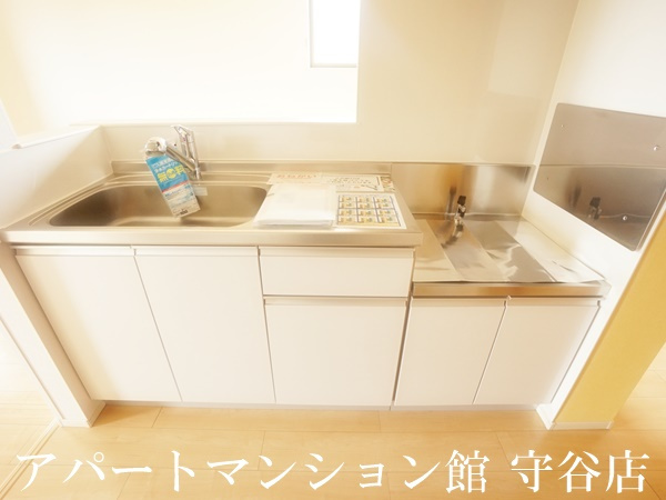 ノーヴァトワーレHのキッチン