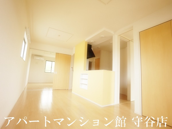 ノーヴァトワーレHの居間・リビング