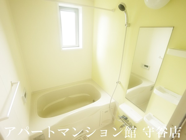 ノーヴァトワーレHの浴室