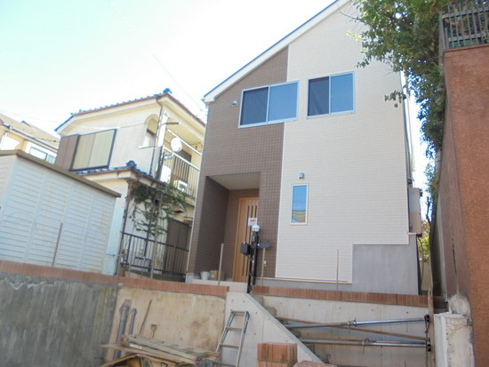 【 売主 】横浜市港南区芹が谷3丁目　新築戸建