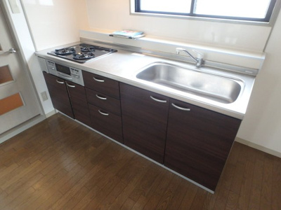 【キッチン】 | エルメゾン小阪