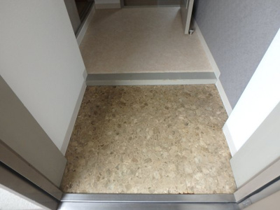 【玄関】 | エルメゾン小阪