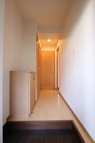 坂上コーポラスの玄関