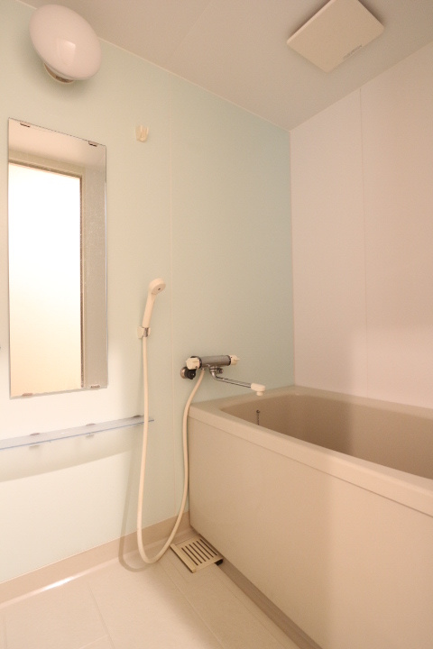 坂上コーポラスの浴室