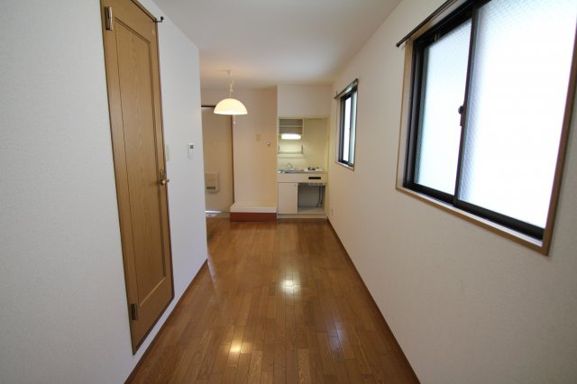 【居間・リビング】 | ナニワハイツ