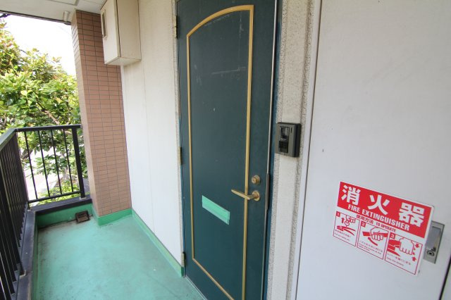 【玄関】 | ナニワハイツ