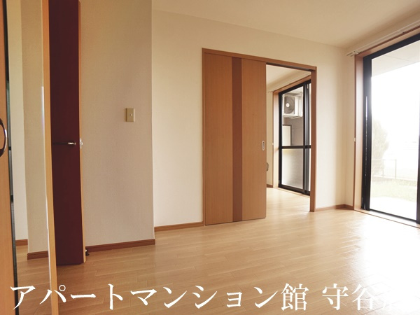 フレンドハウスの寝室