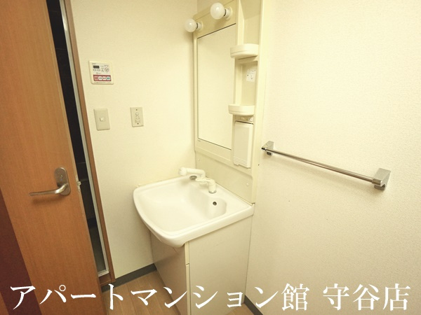 フレンドハウスの独立洗面台