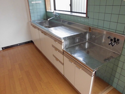 【キッチン】 | 湘南ハイツ | ガスコンロの設置が可能です。