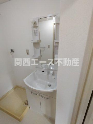 【洗面所】 | デルニエアン