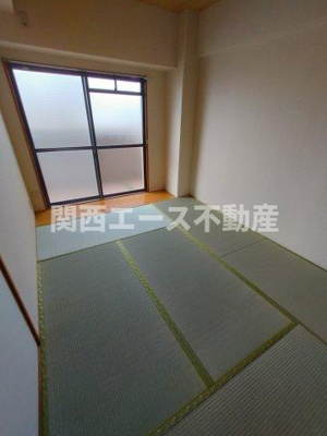 【寝室】 | デルニエアン