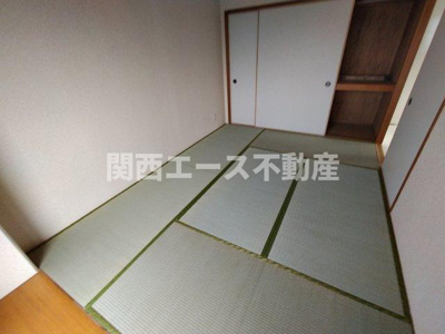  | デルニエアン
