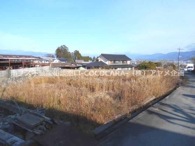 富士川町　売地の前面道路含む現地写真|南側前面道路を含む現地写真
1月16日午後2時頃