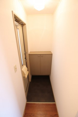 【玄関】 | サンハイムC棟