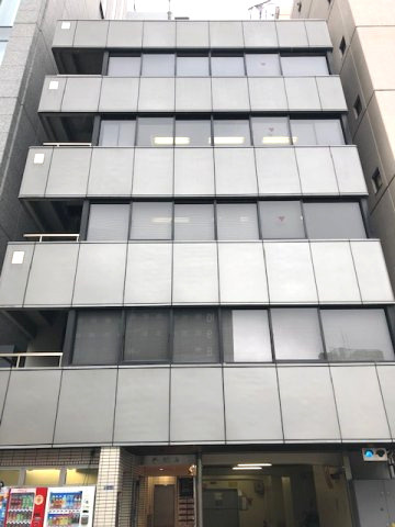 中央区日本橋３丁目の事務所の外観