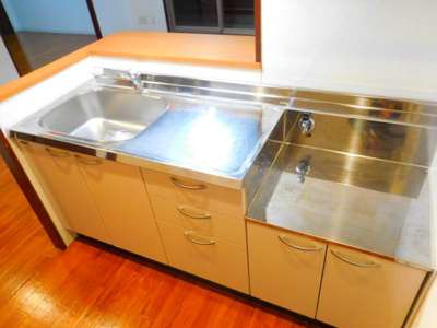 【キッチン】 | アルコバレーノ