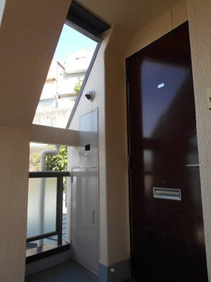 【玄関】 | タナベビル