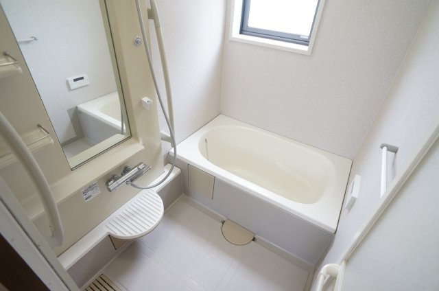 【浴室】 | 北六甲台戸建４号