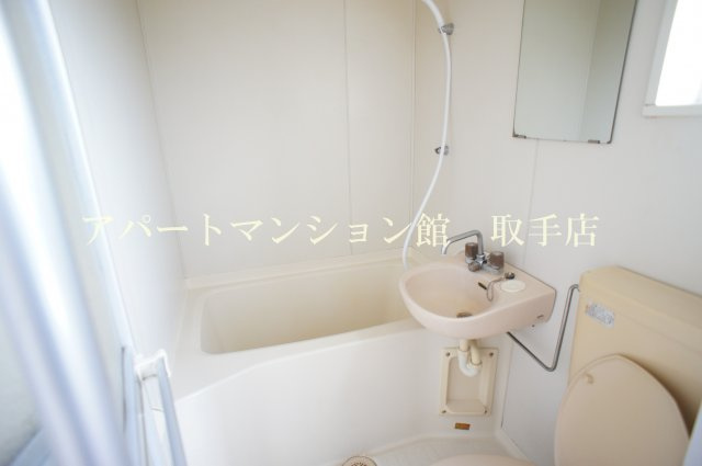 サンラフォーレ吉田の洗面所