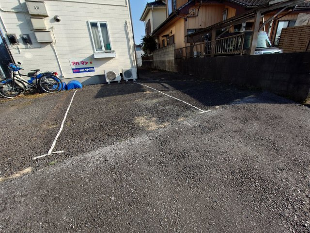 サンラフォーレ吉田の駐車場