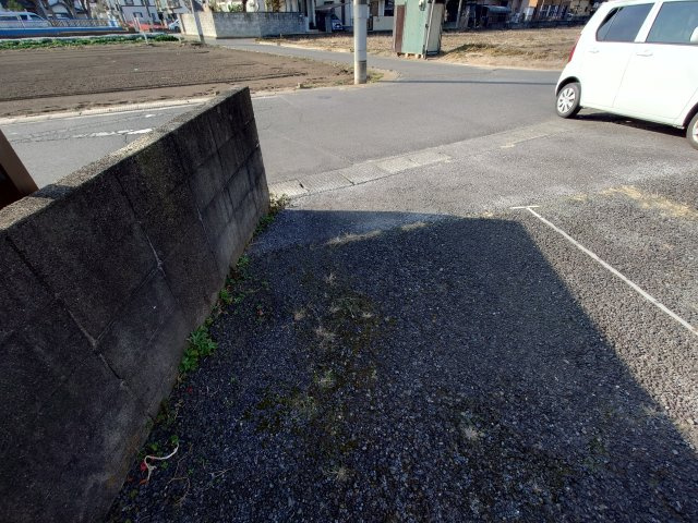 サンラフォーレ吉田の駐車場
