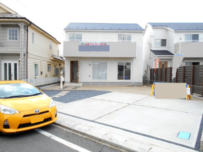 【外観】 | さいたま市　岩槻区　南下新井　全2棟　61　坪　らすと1棟 | 外観もきれいです。駐車場並列3台可能。2480から2380万円に価格変更です。61坪。広い土地シリーズ。