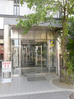 【エントランス】
