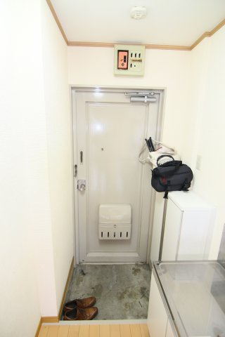 ブコウハイツの玄関