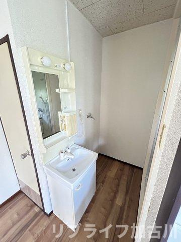 河原サンハイツAの洗面所