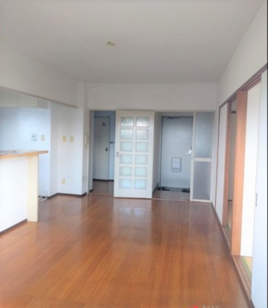 ヒカリノ宮ノ陣の居間・リビング|ゆったりとしたリビングです